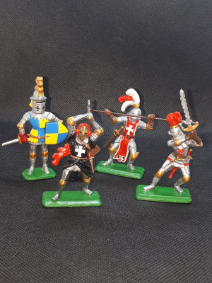 Britains Deetail 4 knights