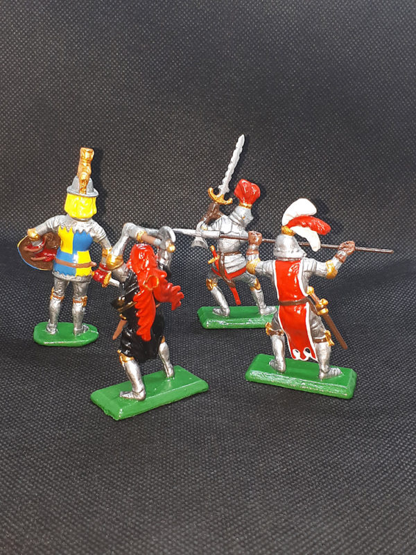 Britains Deetail 4 knights