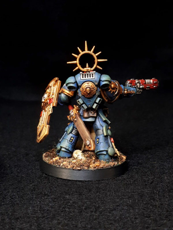 28mm Warhammer 40k Primaris Ultramarines Lieutenant