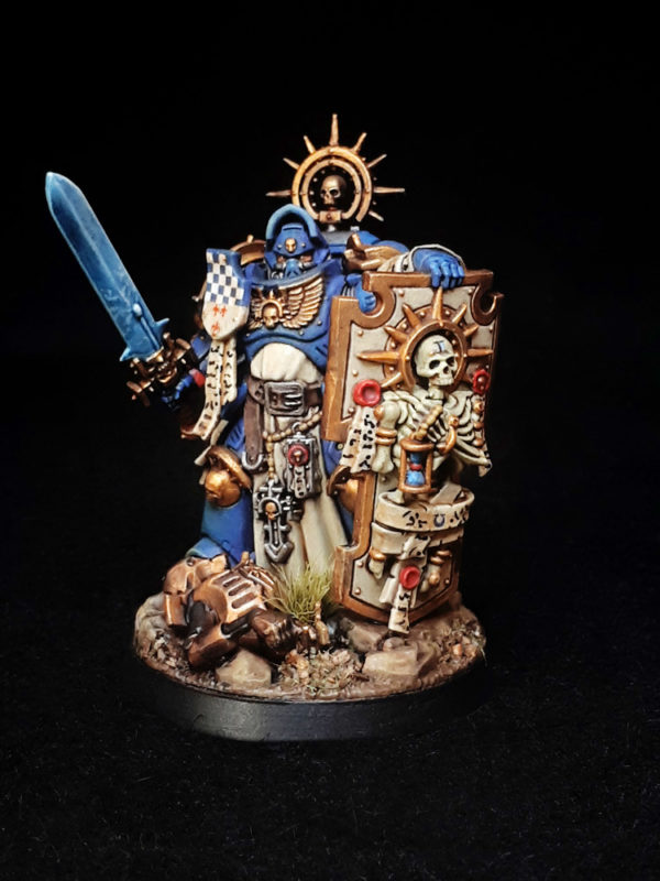 space marine captain - Miniatures, models, paints & hobby tools