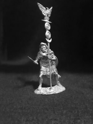 54mm Roman Aquilifier 9 AD